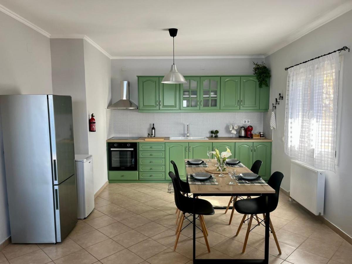 Coralli Pentati 1 "Dimitris Apartments" Buitenkant foto