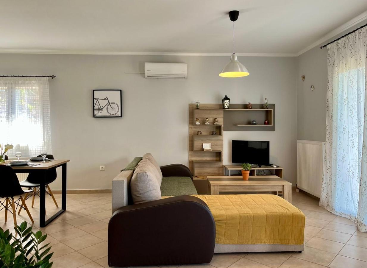 Coralli Pentati 1 "Dimitris Apartments" Buitenkant foto