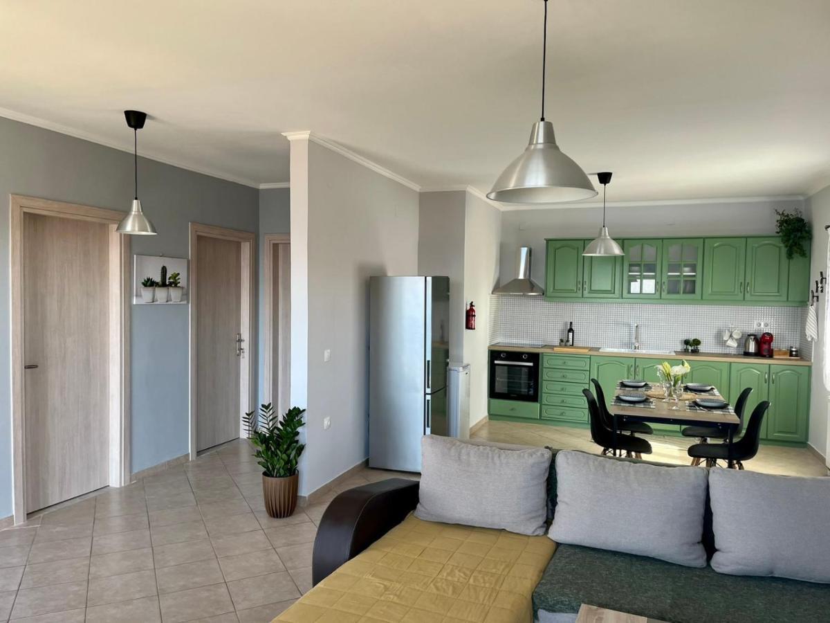 Coralli Pentati 1 "Dimitris Apartments" Buitenkant foto